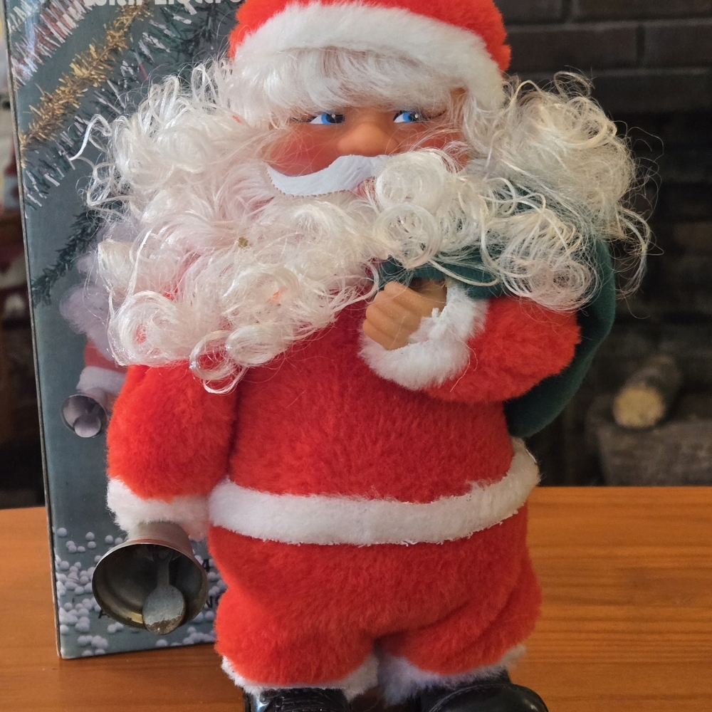 Vtg Annoying Kitschy Action Santa with Electronic Music with Box Christmas WORKS - Picture 2 of 12
